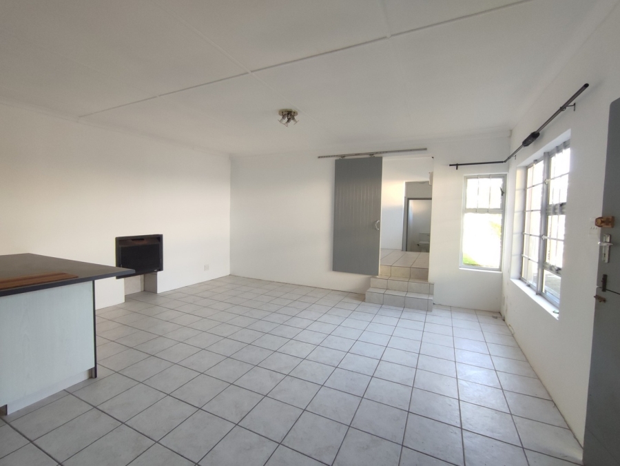 4 Bedroom Property for Sale in Abbotsford Eastern Cape